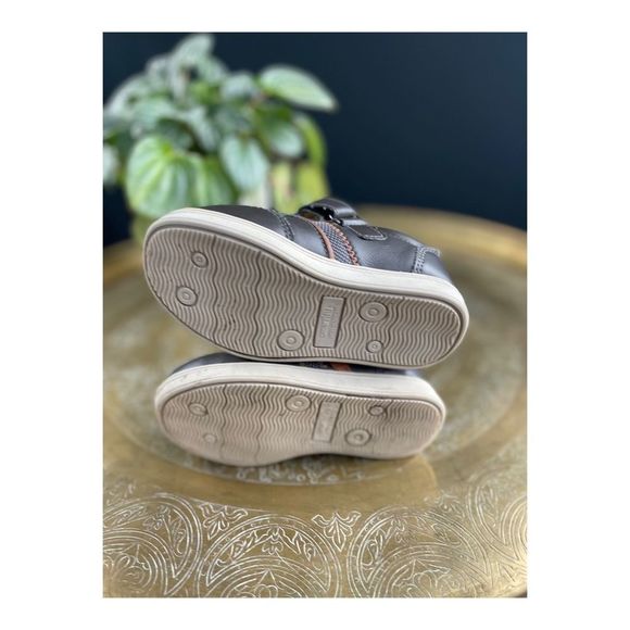 Smart Fit Faux Leather Sneakers Sz 7 Brown Non-Marking Soles - Picture 11 of 11